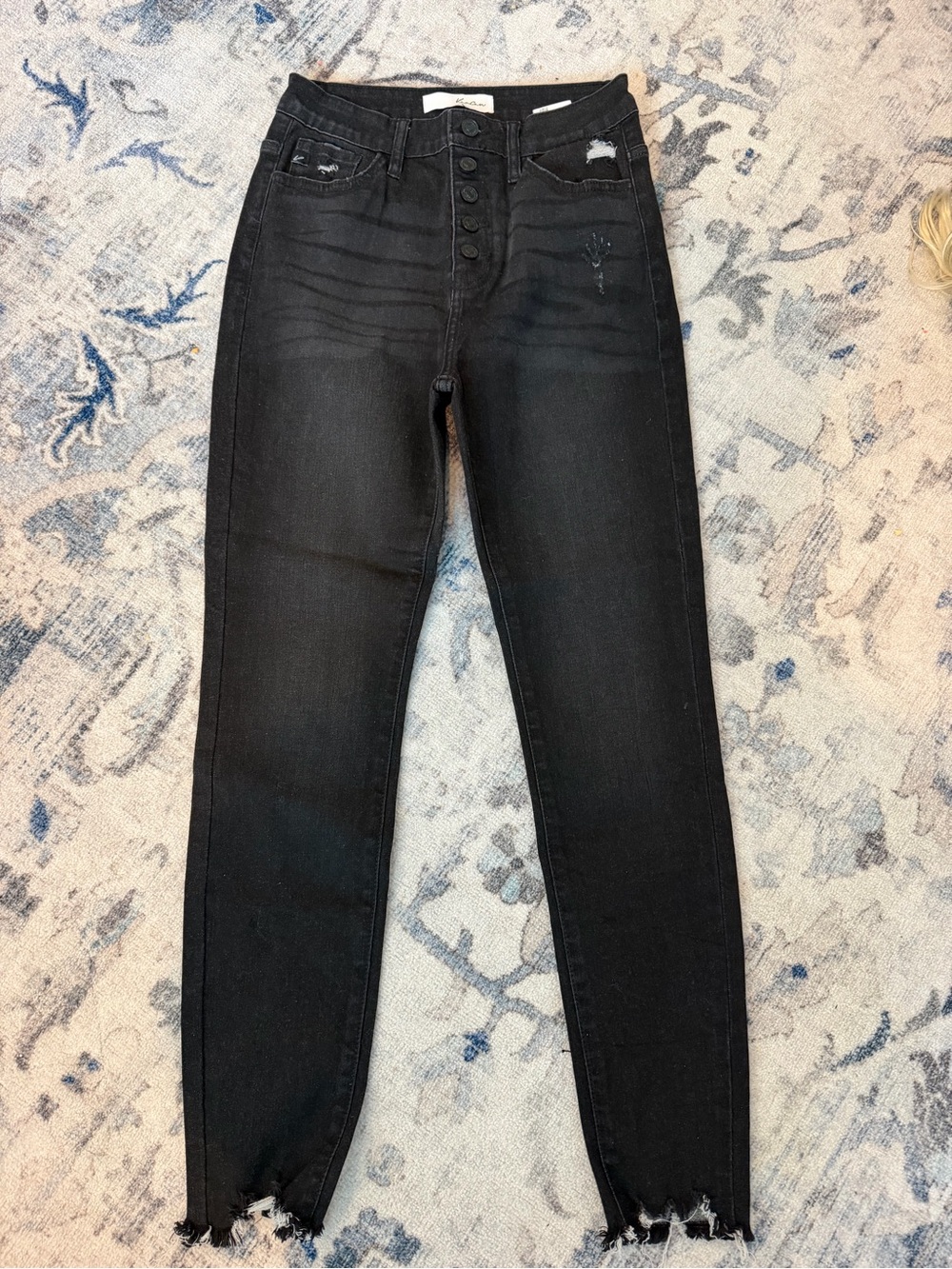 KanCan Black High-Rise Button-Fly Jeans size 27